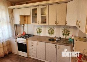4-к квартира, вторичка, 77м2, 5/10 этаж