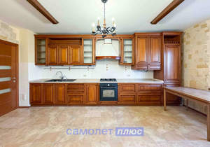 4-к квартира, вторичка, 186м2, 4/5 этаж