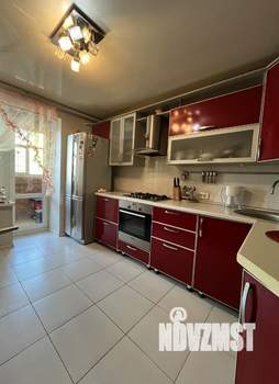 3-к квартира, вторичка, 75м2, 1/10 этаж