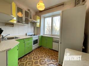 2-к квартира, вторичка, 44м2, 3/5 этаж