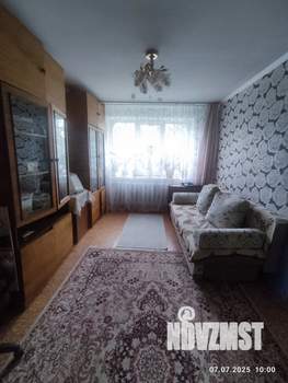 3-к квартира, вторичка, 65м2, 1/9 этаж