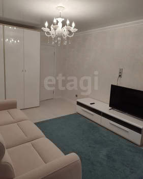 2-к квартира, вторичка, 70м2, 2/14 этаж