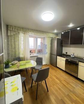 3-к квартира, вторичка, 74м2, 5/10 этаж