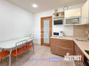 2-к квартира, вторичка, 54м2, 1/5 этаж