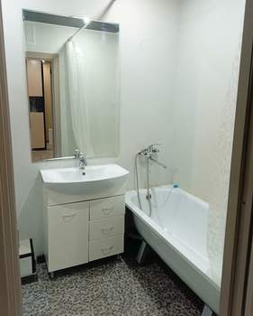 1-к квартира, вторичка, 42м2, 3/18 этаж