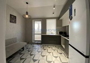 2-к квартира, вторичка, 84м2, 9/9 этаж