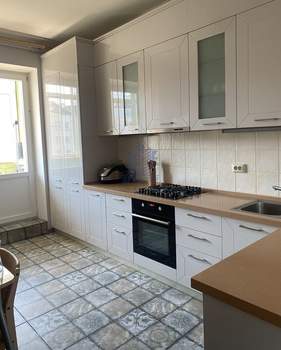 1-к квартира, вторичка, 57м2, 4/5 этаж