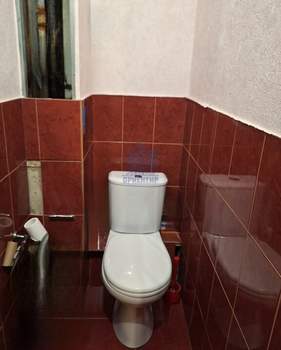 2-к квартира, вторичка, 64м2, 1/5 этаж