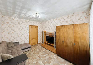 4-к квартира, вторичка, 78м2, 1/10 этаж