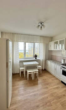 3-к квартира, вторичка, 85м2, 7/16 этаж