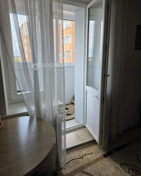 3-к квартира, вторичка, 68м2, 6/9 этаж