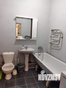 2-к квартира, вторичка, 52м2, 1/5 этаж