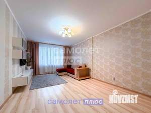 2-к квартира, вторичка, 68м2, 1/10 этаж