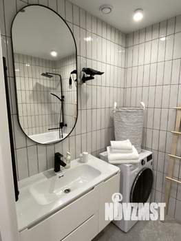 2-к квартира, вторичка, 63м2, 9/13 этаж