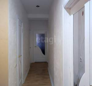2-к квартира, вторичка, 70м2, 9/9 этаж