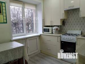 2-к квартира, вторичка, 43м2, 3/5 этаж