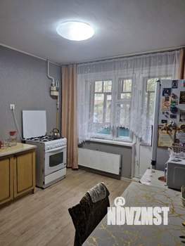3-к квартира, вторичка, 77м2, 1/9 этаж