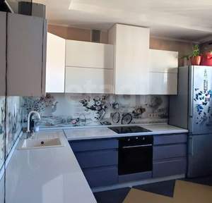 2-к квартира, вторичка, 70м2, 9/9 этаж