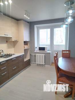 2-к квартира, вторичка, 84м2, 6/10 этаж