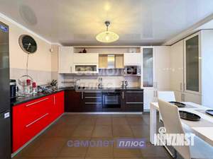 4-к квартира, вторичка, 141м2, 8/14 этаж