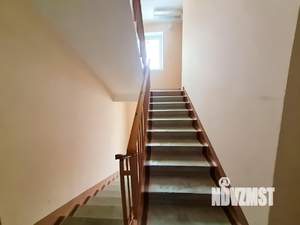 2-к квартира, вторичка, 61м2, 8/9 этаж