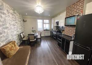 2-к квартира, вторичка, 90м2, 1/9 этаж