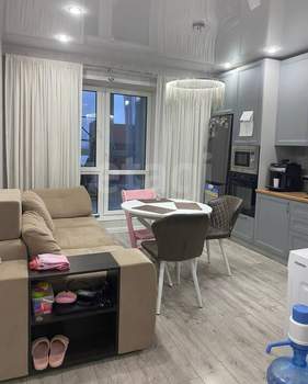 2-к квартира, вторичка, 64м2, 8/9 этаж