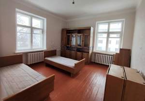 3-к квартира, вторичка, 74м2, 4/5 этаж