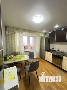 3-к квартира, вторичка, 74м2, 5/10 этаж