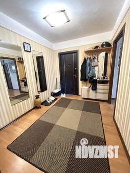 3-к квартира, вторичка, 68м2, 1/9 этаж