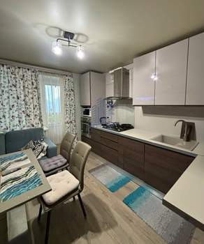 3-к квартира, вторичка, 74м2, 2/10 этаж