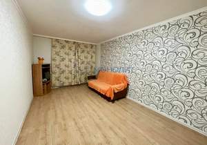 2-к квартира, вторичка, 59м2, 1/10 этаж