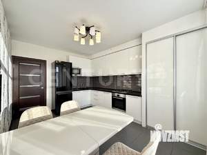 3-к квартира, вторичка, 102м2, 4/9 этаж