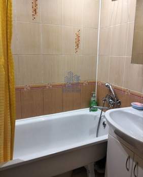 4-к квартира, вторичка, 82м2, 3/10 этаж