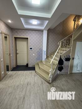 4-к квартира, вторичка, 127м2, 9/10 этаж