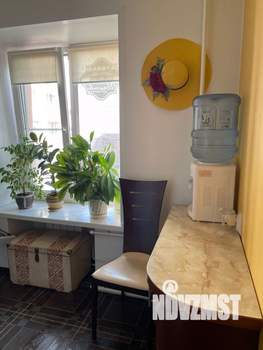 2-к квартира, вторичка, 42м2, 1/5 этаж
