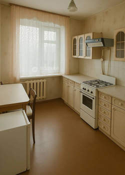 3-к квартира, вторичка, 70м2, 9/9 этаж