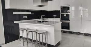 3-к квартира, вторичка, 93м2, 5/5 этаж