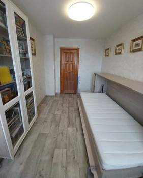 3-к квартира, вторичка, 77м2, 6/10 этаж