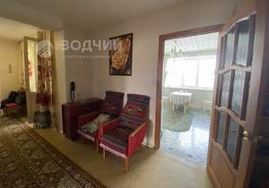 3-к квартира, вторичка, 101м2, 9/10 этаж