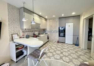 3-к квартира, вторичка, 92м2, 9/10 этаж