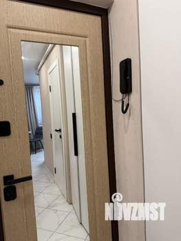 2-к квартира, вторичка, 42м2, 1/5 этаж