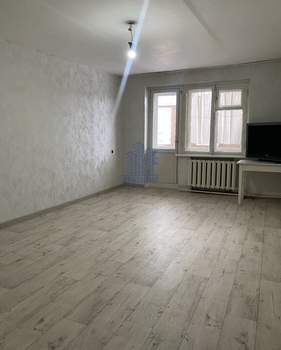 3-к квартира, вторичка, 62м2, 5/5 этаж