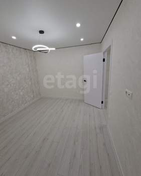 3-к квартира, вторичка, 63м2, 8/16 этаж