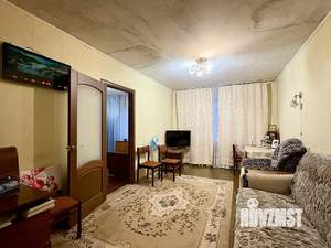 3-к квартира, вторичка, 70м2, 1/9 этаж