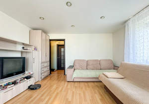 2-к квартира, вторичка, 56м2, 9/10 этаж