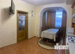 4-к квартира, вторичка, 125м2, 2/9 этаж