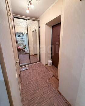 1-к квартира, вторичка, 32м2, 3/5 этаж