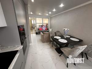 2-к квартира, вторичка, 77м2, 11/17 этаж