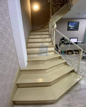 4-к квартира, вторичка, 127м2, 9/10 этаж
